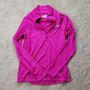 Under Armour top